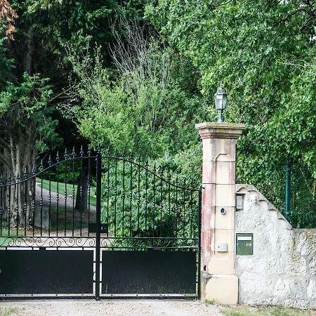 Scenic Holiday In With Garden * Saint-Maurin
