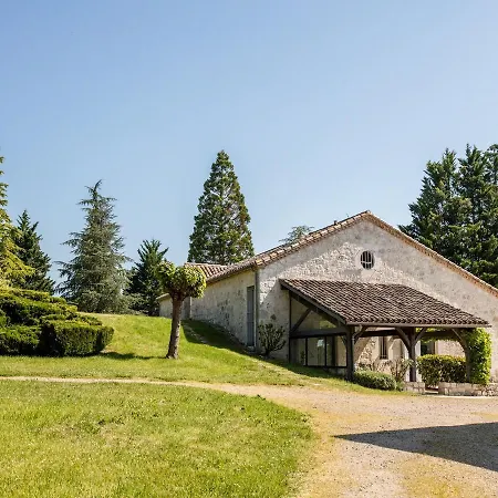 Vakantiehuis Scenic Holiday In With Garden Saint-Maurin