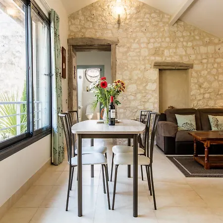Scenic Holiday In With Garden Vakantiehuis *